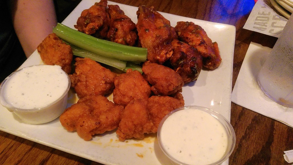 Next time, I think I'm just going to only order wings with different sauces, because these were just too good. 