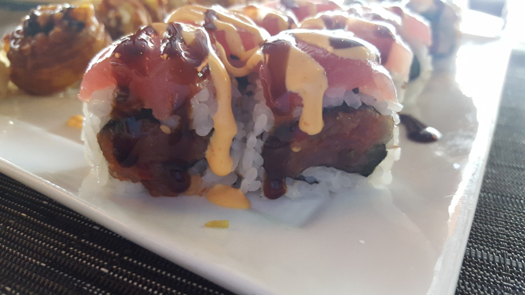 Although, I'd avoid this roll if you're not into spicy mayo. Or tuna.